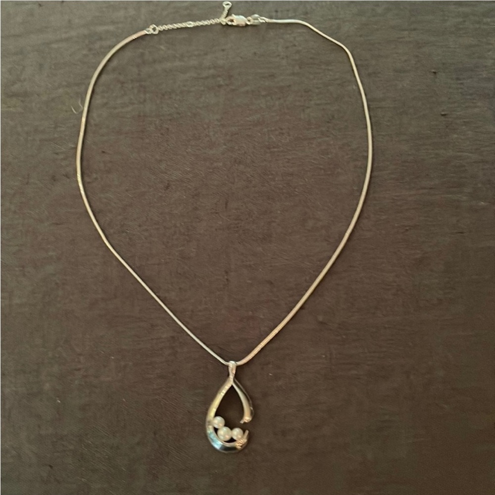 Sterling Silver Drop Pendant w 3 Small Pearls